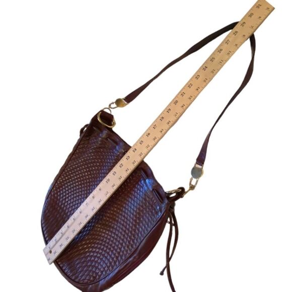 1163 Vintage New Bally Genuine Leather Crossbody Quilted Maroon Bag - Picture 9 of 10